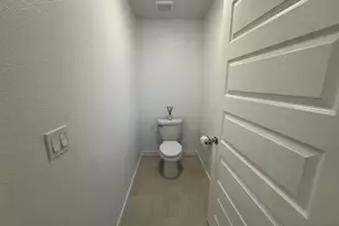 8524 Anker Wy, Elk Grove, CA 95757 - Photo 17