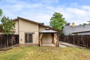 3586 Sun Knoll Dr, Loomis, CA 95650 - Photo 19