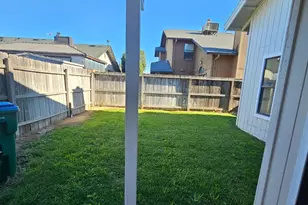 390 Elgin Ave, Lodi, CA 95240 - Photo 23