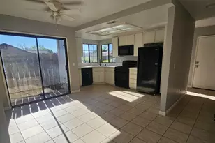 390 Elgin Ave, Lodi, CA 95240 - Photo 11