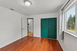 8751 Torrey Way, Elk Grove, CA 95624 - Photo 19