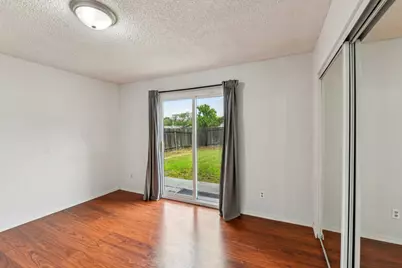 8751 Torrey Way, Elk Grove, CA 95624 - Photo 21