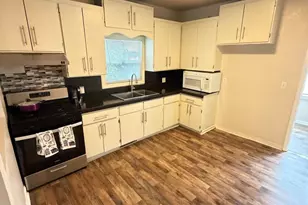 670 Mitchell Ave, Turlock, CA 95380 - Photo 9