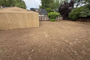 670 Mitchell Ave, Turlock, CA 95380 - Photo 25