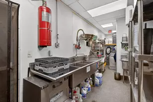 Folsom Blvd, Sacramento, CA 95827 - Photo 25