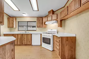 S Carpenter Rd, Modesto, CA 95351 - Photo 15