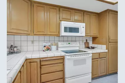 1104 Copper Cottage Lane, Modesto, CA 95355 - Photo 11