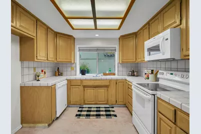 1104 Copper Cottage Lane, Modesto, CA 95355 - Photo 9