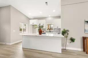 7721 Cotton Ln, Elk Grove, CA 95758 - Photo 7