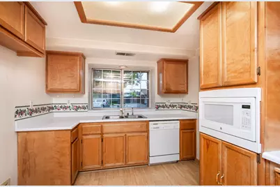 1604 January Drive, Modesto, CA 95358 - Photo 5