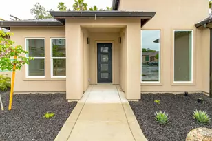 815 Hintze Lndg Ct, Modesto, CA 95354 - Photo 3