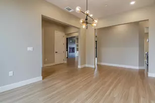 815 Hintze Lndg Ct, Modesto, CA 95354 - Photo 9
