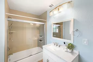 58 Los Gatos Cir, Sacramento, CA 95831 - Photo 41