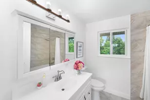 58 Los Gatos Cir, Sacramento, CA 95831 - Photo 31