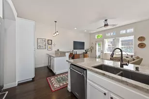 2416 Konvalin Oaks Ln, Carmichael, CA 95608 - Photo 17