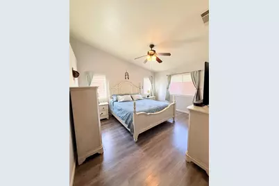 4929 Miramare, Stockton, CA 95206 - Photo 7