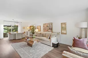 2304 American River Dr, Sacramento, CA 95825 - Photo 3