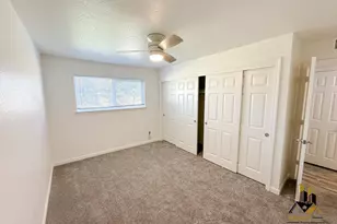 7145 Bacchini Ave, Sacramento, CA 95828 - Photo 9