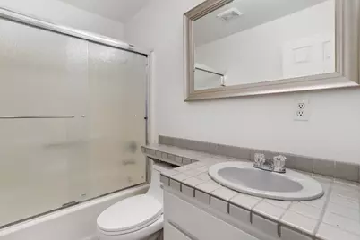 138 E Grove Street, Stockton, CA 95204 - Photo 15