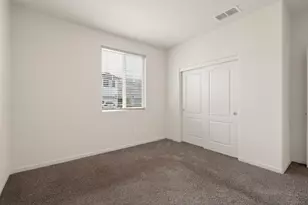 10202 Dormer Way, Elk Grove, CA 95757 - Photo 17