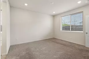 10202 Dormer Way, Elk Grove, CA 95757 - Photo 11