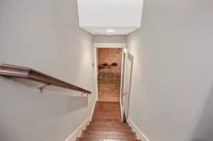 3613 Crocker Dr, Sacramento, CA 95818 - Photo 31