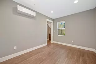 3613 Crocker Dr, Sacramento, CA 95818 - Photo 43