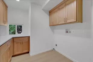 Hancock Dr, Roseville, CA 95678 - Photo 29