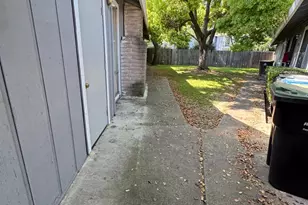 8517 Portola Ct, Stockton, CA 95209 - Photo 19