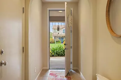 10423 Ian Court, Stockton, CA 95209 - Photo 5