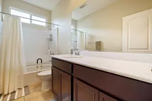 10423 Ian Ct, Stockton, CA 95209 - Photo 11