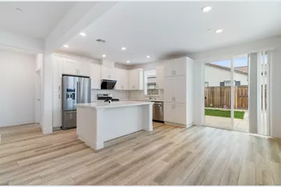 8333 Kyler Road, Elk Grove, CA 95757 - Photo 15