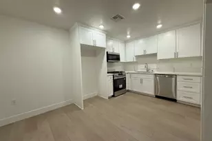 1400 McAllister Ave, Sacramento, CA 95822 - Photo 3