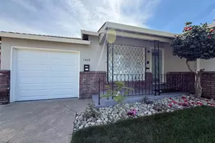 1400 McAllister Ave, Sacramento, CA 95822 - Photo 1