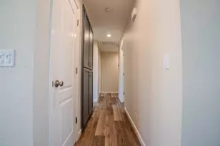 8329 New Hills Ct, Sacramento, CA 95828 - Photo 13