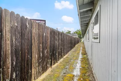 2605 Albatross Way, Sacramento, CA 95815 - Photo 11
