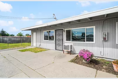 2605 Albatross Way, Sacramento, CA 95815 - Photo 9