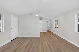 402 Colin Kelly Dr, Roseville, CA 95747 - Photo 9