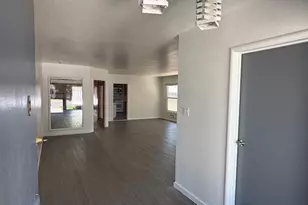 1212 Kern St, Newman, CA 95360 - Photo 9