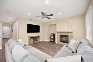 5001 Brabant Way, Elk Grove, CA 95757 - Photo 7