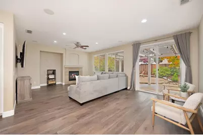 5001 Brabant Way, Elk Grove, CA 95757 - Photo 5