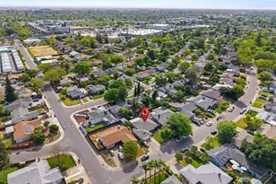 4921 McGlashan St, Sacramento, CA 95820 - Photo 29