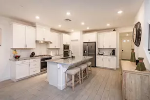 9024 Orlov Way, Roseville, CA 95747 - Photo 5