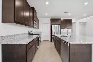 4033 Salamander, Roseville, CA 95747 - Photo 5