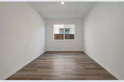 4033 Salamander, Roseville, CA 95747 - Photo 13