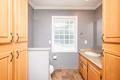 6805 E Chestnut Avenue, Orangevale, CA 95662 - Photo 39