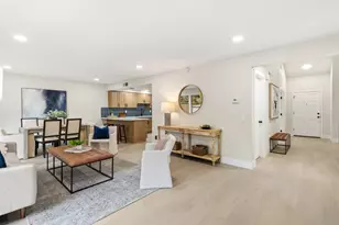 231 Portinao Cir, Sacramento, CA 95831 - Photo 11