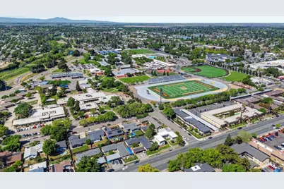 1109 W Churchill Street, Stockton, CA 95207 - Photo 51