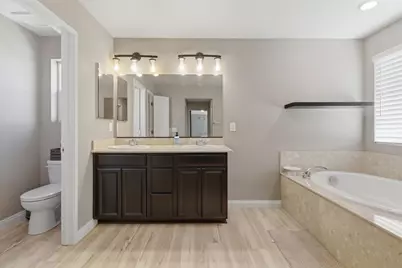 3974 Marchesotti Way, Stockton, CA 95205 - Photo 37