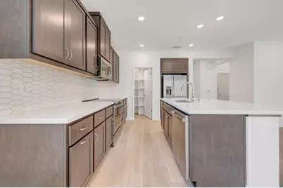 14545 Southpointe Drive #83, Folsom, CA 95630 - Photo 3